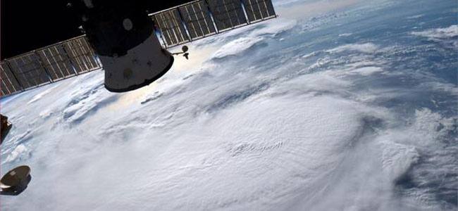 Tropical Storm Arthur is about 90 miles east of Florida