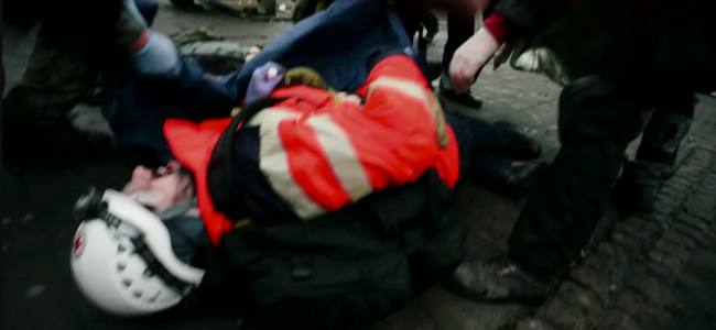 Ukraine: This video shows the risks volunteers face, and why.
