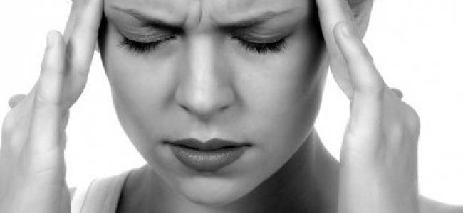 Doctors prescribe more painkillers to women, study confirms