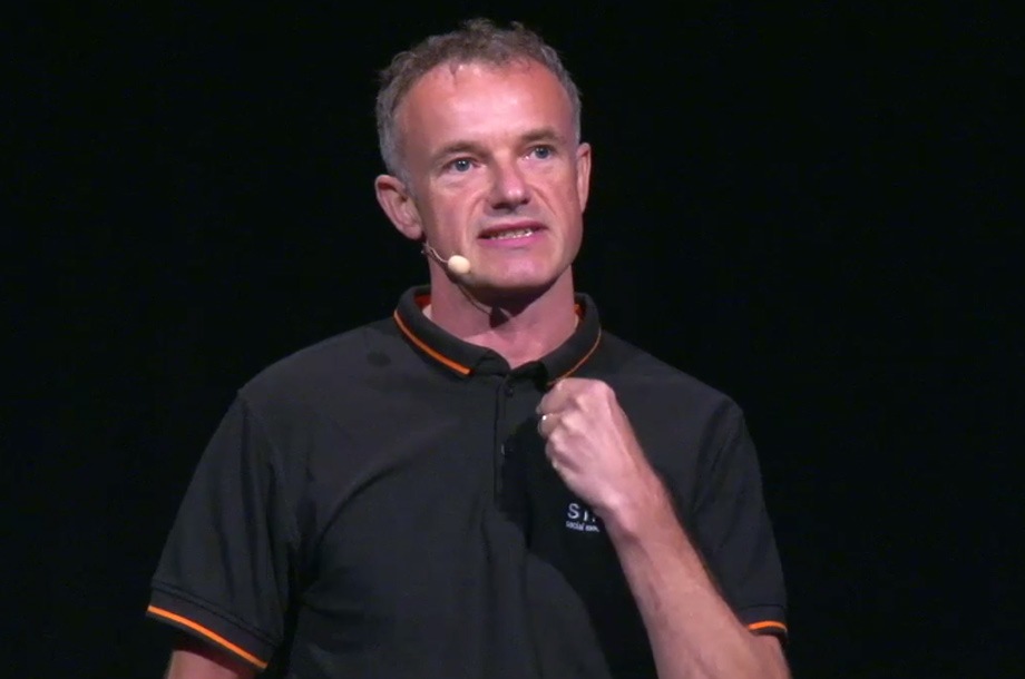 Social Media and Critical Care, prepare for SMACC 2015: How to be a Hero
