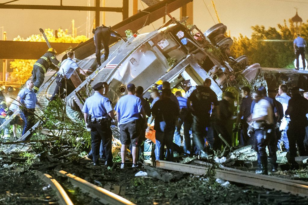 Amtrak train derails in Philadelphia. What are EMS providers procedures in case of Mass Casualty Incidents?