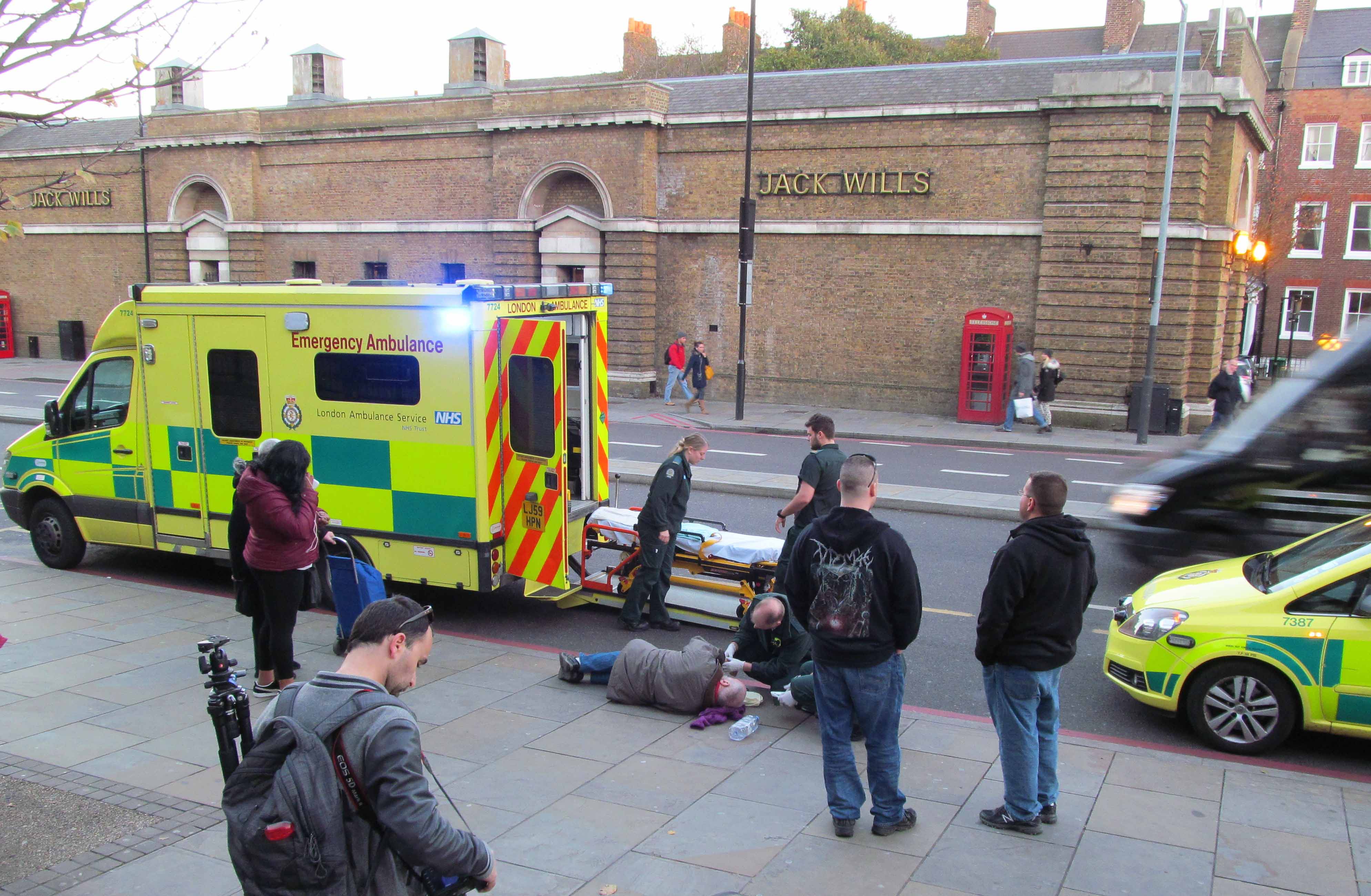 Ambulance services are finding it increasingly difficult to cope with rising demand for urgent and emergency services, according to the National Audit Office