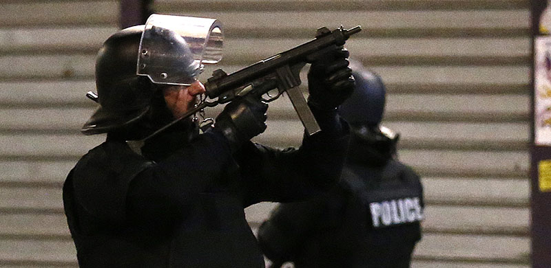 Anti-terrorism operation: What is happening in Saint-Denis?