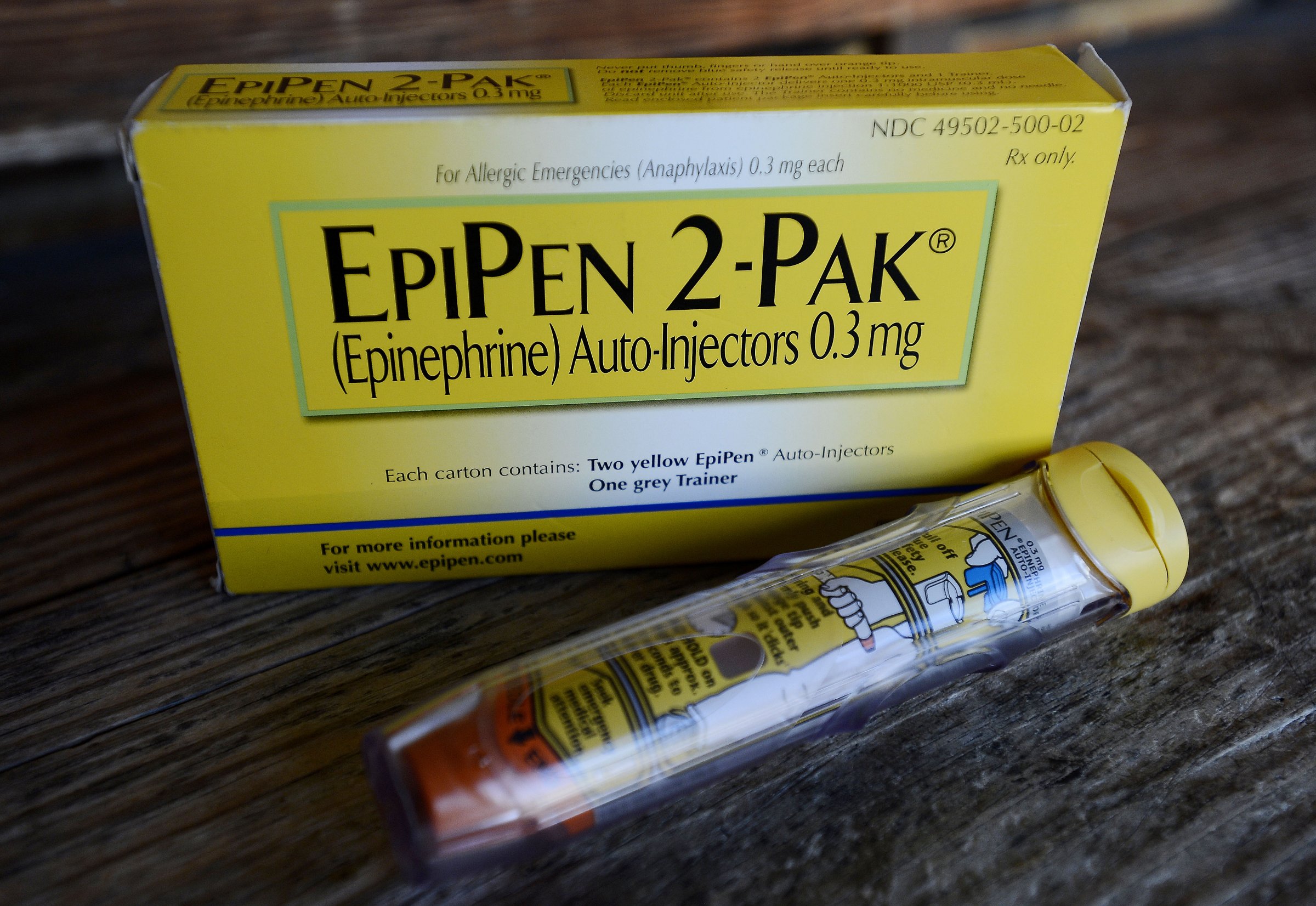 EpiPens more expensive – Price increases, but also do the problems