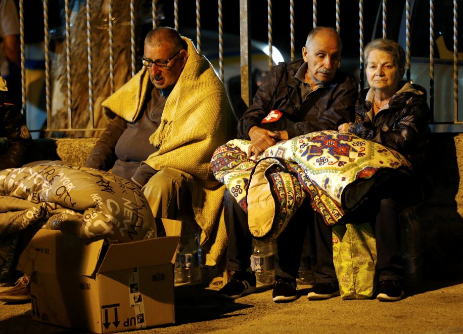 Central Italy Earthquake: 247 dead – Keep on digging and hoping
