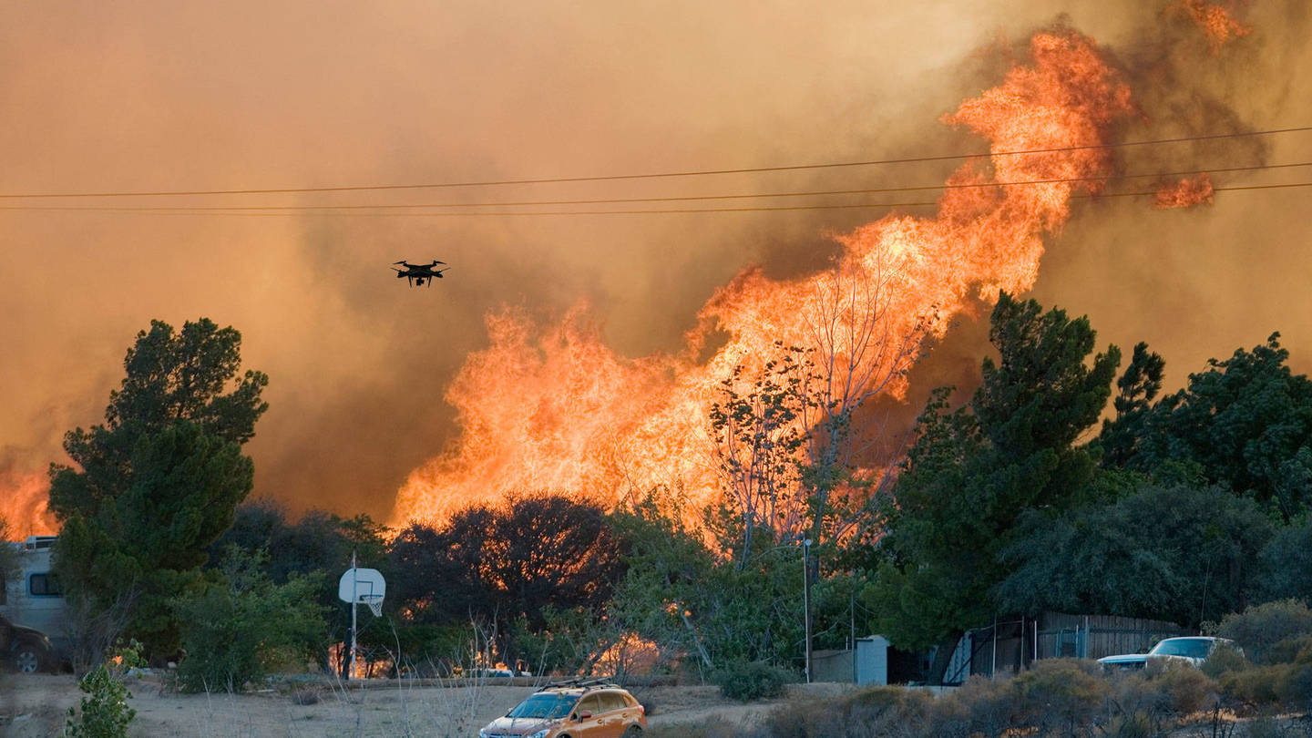 Utah firefighters against drones – Authorities allowed to shoot drones down