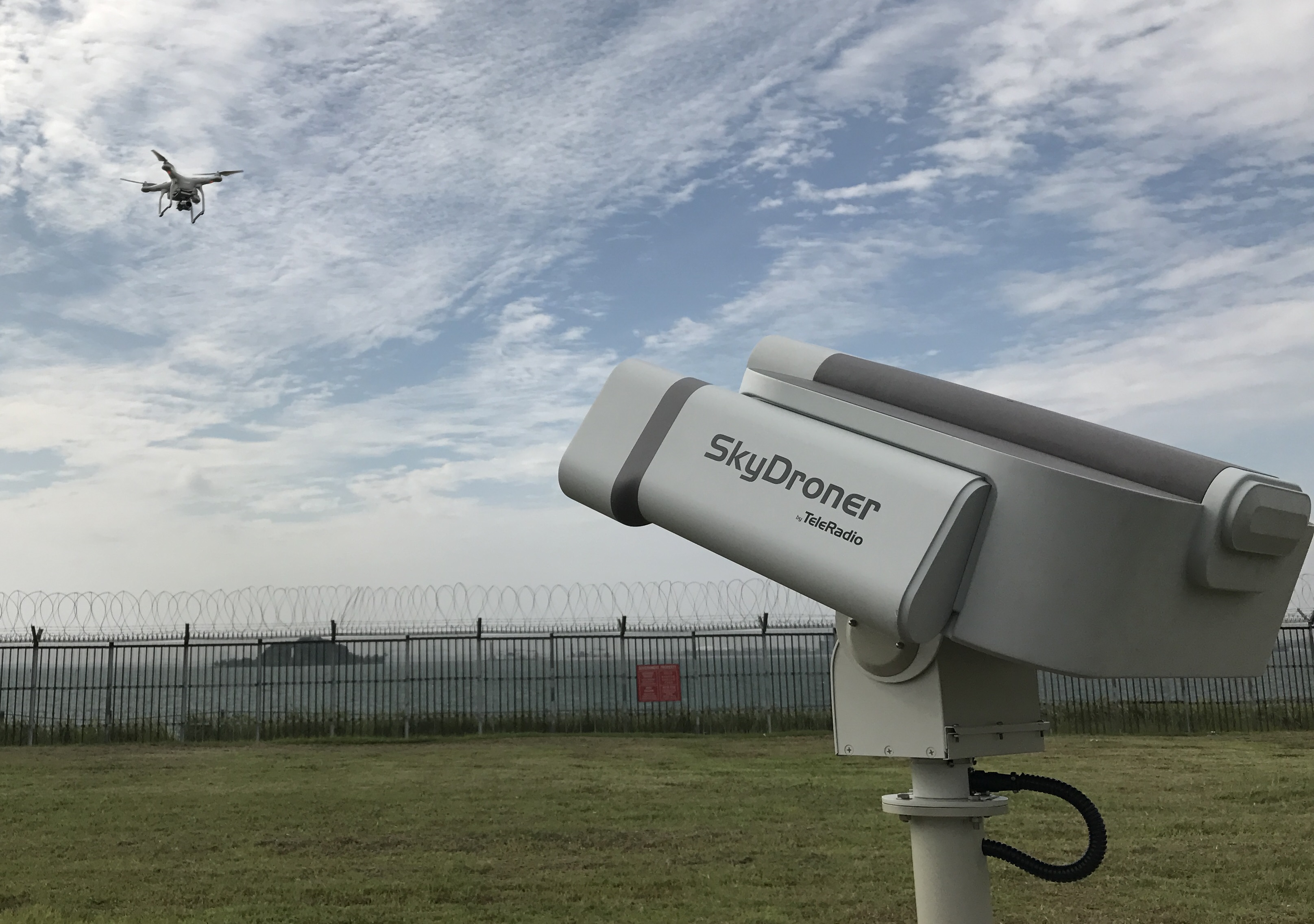 Intersec 2017 – Regional debut among scores of SkyDroner