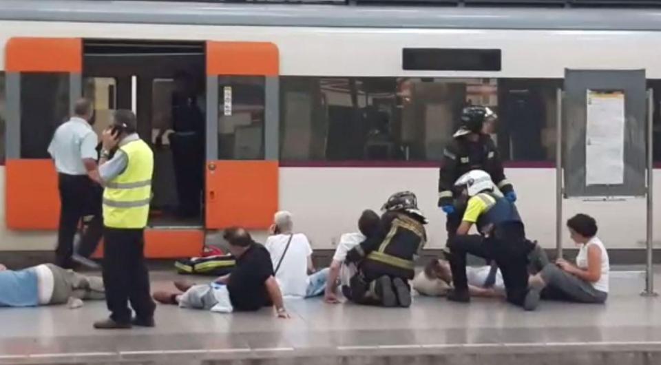 Heavy train smash in Barcelona – At least 48 injured people