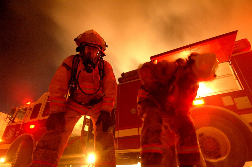 Handcuffs for the Chief of Volunteer Fire Fighters of Ragusa – Accused of being responsible for wildfires