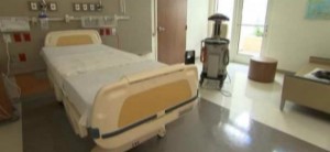 Robots para proteger al personal sanitario del ébola