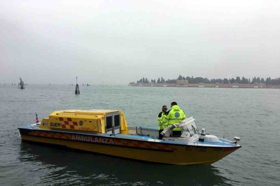 Venezia. Il soccorso in laguna marcia su idroambulanze a misura di canali | Emergency Live