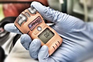 Il rilevatore di monossido Tango TX1 in dotazione alla Novara Soccorso