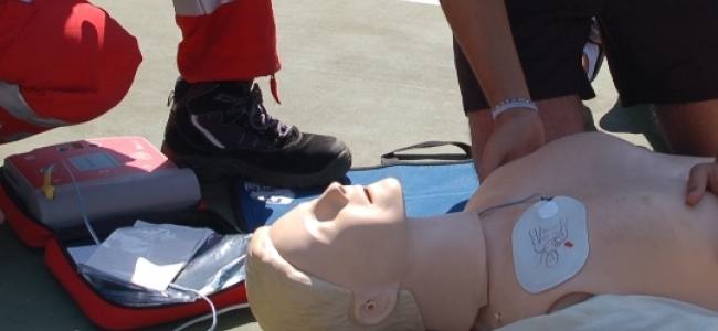 Il defibrillatore nell'ACR pre-ospedaliero (Prima Parte) | Emergency Live