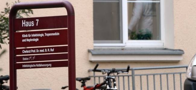 Ebola: morto funzionario Onu ricoverato in Germania | Emergency Live