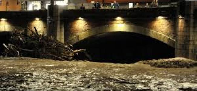 Parma: Alluvione, il comune sapeva da tre giorni | Emergency Live