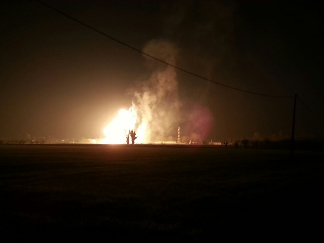 Esplode centrale a metano a Ravenna, l'intervento dei soccorritori | Emergency Live