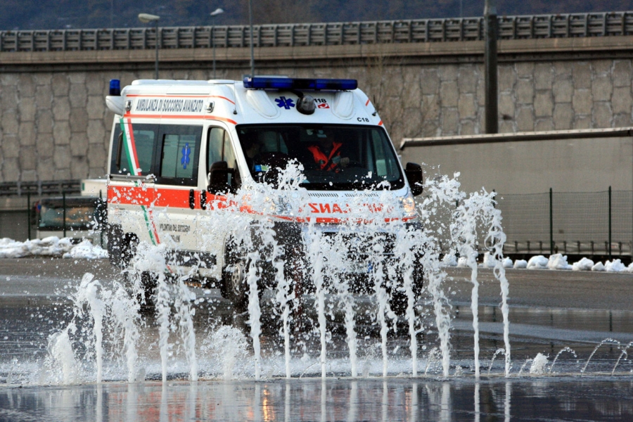 In pista con l'ambulanza. A Binetto la formazione delle Misericordie di Puglia | Emergency Live 1