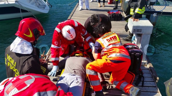 TSSA, le dispense della Croce Rossa: Rilevazione dei parametri vitali | Emergency Live