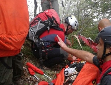 Il salvataggio di un motociclista, con il Soccorso Alpino e l'Elisoccorso di Parma | Emergency Live 2