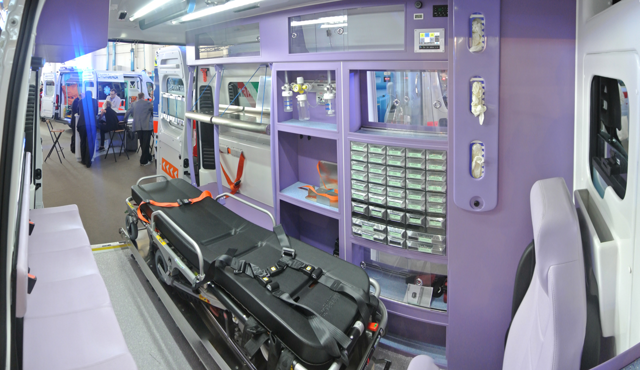 Design, praticità e resistenza: Ecco le nuove ambulanze MAF | Emergency Live 6