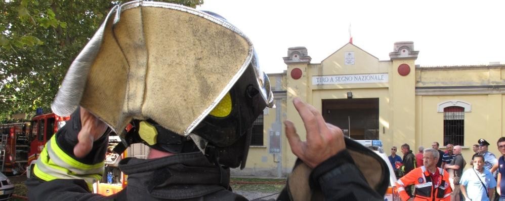 Santa Barbara i messaggi per i Vigili del Fuoco: "Orgogliosi del lavoro quotidiano, più di 700.000 interventi all'anno" | Emergency Live