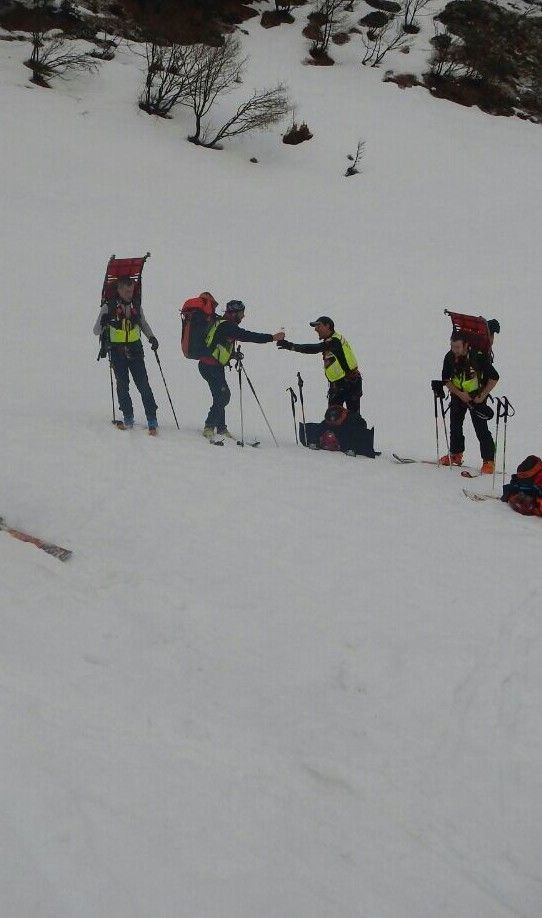 Valcanale, sciatore soccorso dal CNSAS - fotogallery | Emergency Live 5