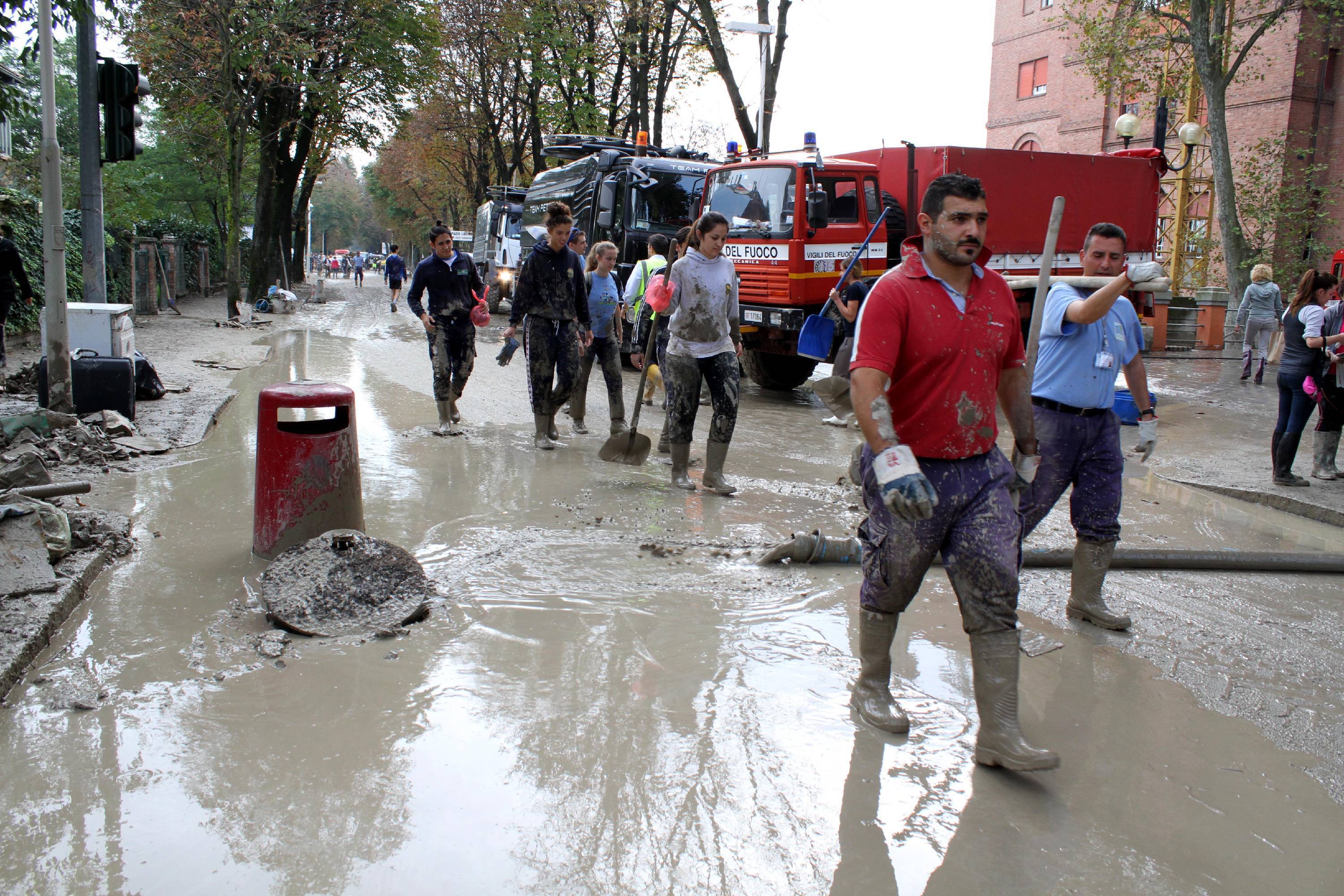 Come fa un Sindaco a proteggere i suoi concittadini da un'emergenza? Arriva "Sicuri Conviene" | Emergency Live 1