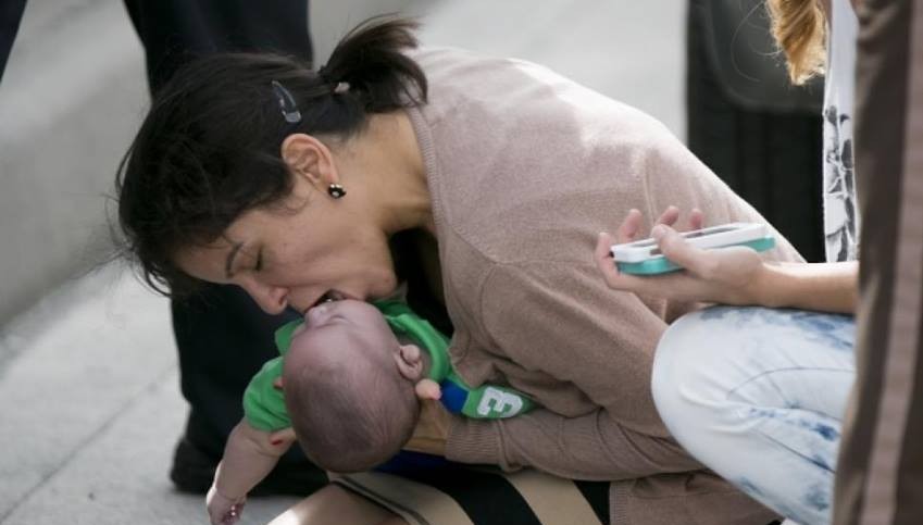 8 marzo, auguri a tutte le donne e a tutti coloro che si occupano di malati e infermi | Emergency Live
