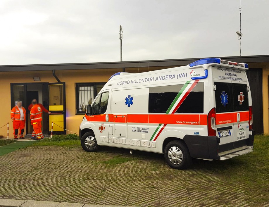 E’ targata EDM l’ambulanza super tecnologica del CVA di Varese | Emergency Live 2