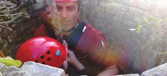 Ripa Teatina, bimbo cade nel pozzo, salvato dai Vigili del Fuoco | Emergency Live