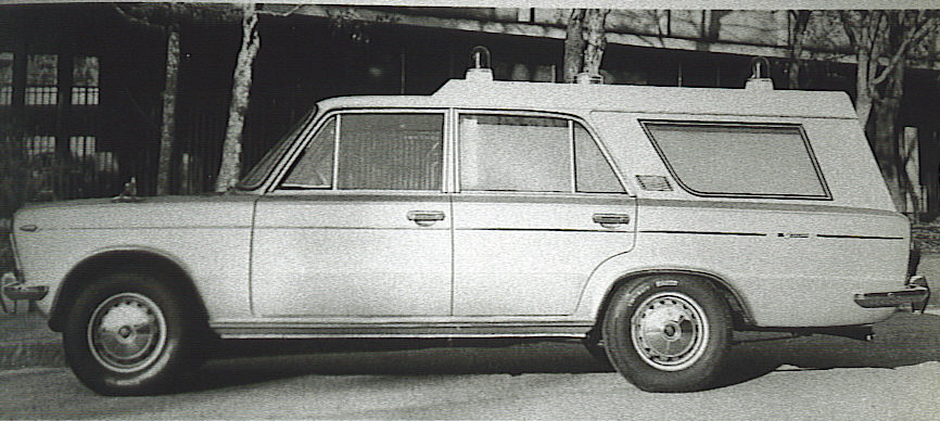 Foto 08: la Fiat 125 Special di Boneschi negli anni '70 aveva ancora qualche freccia nel proprio arco specialmente se acquistata da associazioni di località distanti dagli Ospedali e per le quali correre era ancora una necessità. – Foto dal libro “Carrozzeria Boneschi” di S. Puttini –Giorgio Nada Editore, 1989