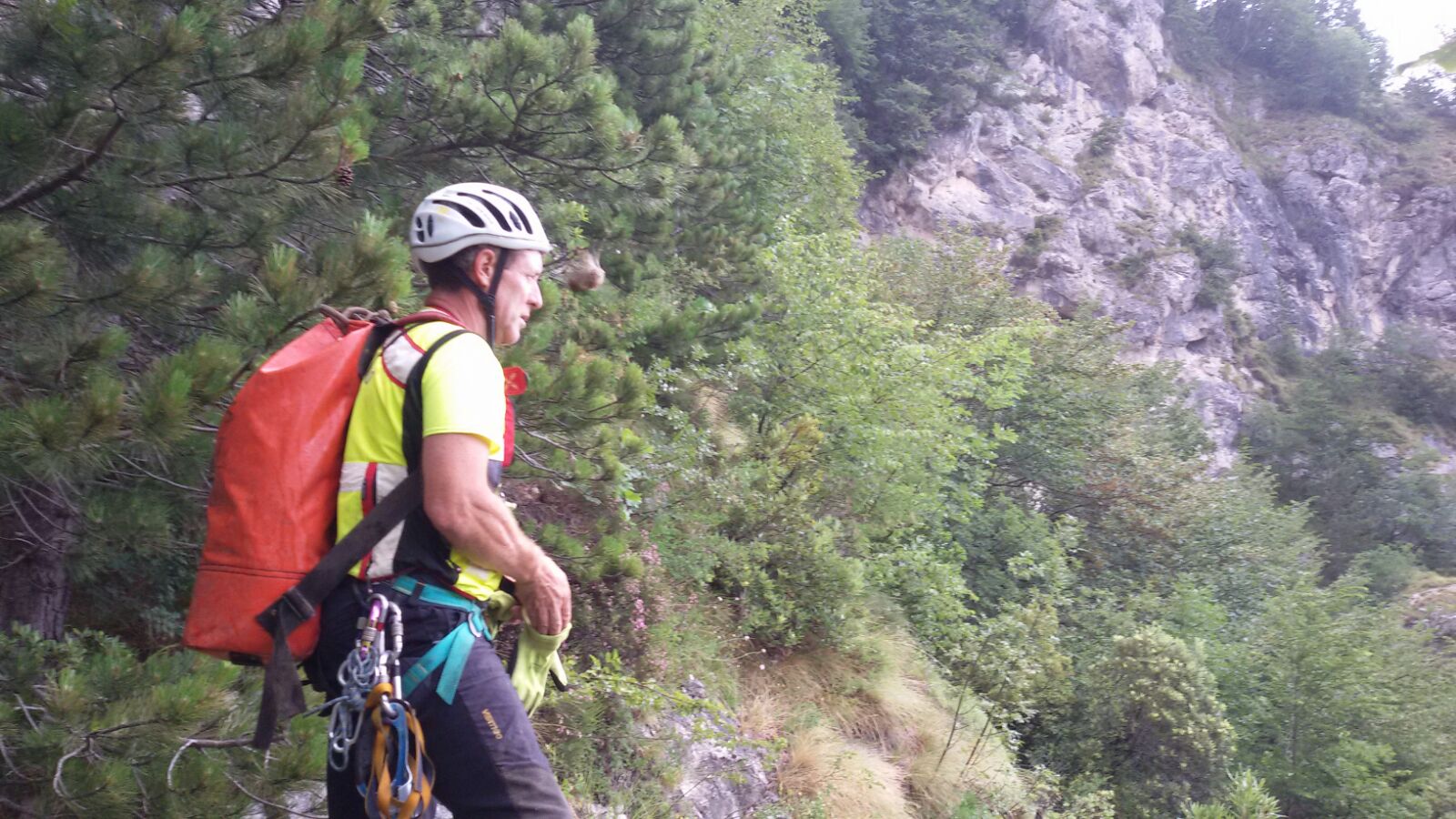Ricerca dispersi in Campania, in provincia di Avellino impegnato il CNSAS | Emergency Live