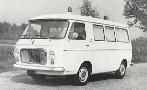 Foto 42: Fiat 238 basso: esteticamente, la caratterizzazione è data dal profilo gommato nero che percorre la fiancata – foto da depliant Grazia
