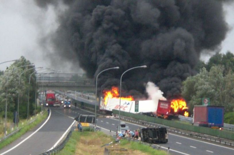 (Ri)conoscere uno scenario a rischio: cosa fare, come agire | Emergency Live 1