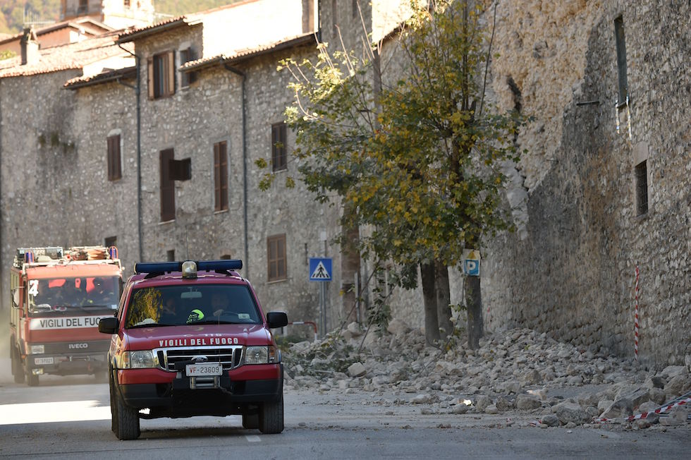 Terremoto centro Italia: assistenza alla popolazione | Emergency Live