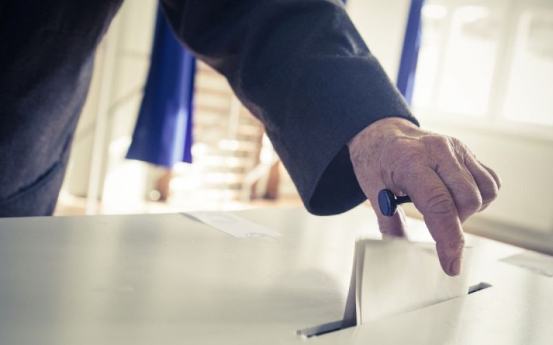 Referendum, niente voto per i volontari in servizio? Non fanno parte delle forze dell'ordine o di sicurezza, ma c'è un escamotage | Emergency Live