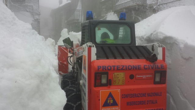REPORT - Terremoto in Centro Italia, 5 mesi di inteso impegno con le Misericordie d'Italia | Emergency Live 2
