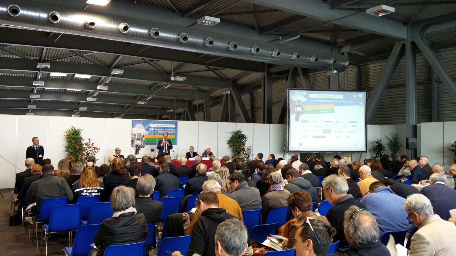 PM Spezia 4-5 aprile, 22° Convegno Nazionale di Polizia Locale - DIRETTA | Emergency Live 1