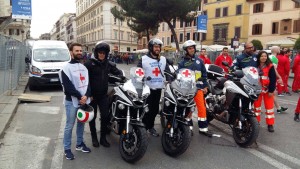 Servizio sanitario alla Maratona di Roma. Le staffette motorizzate a servizio della corsa (foto Maratona di Roma)