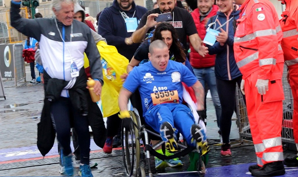 Una delle immagini più belle della Maratona di Roma 2017.