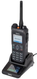 La radio Hytera PD985