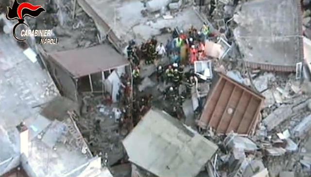 Terremoto Ischia, partita la Colonna Mobile della Protezione Civile. Tende e strutture nella giornata di oggi | Emergency Live 1