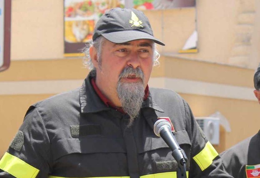 Terremoto Ischia, il sindacato Conapo: "Vigili Fuoco tanto lodati quanto bistrattati" | Emergency Live