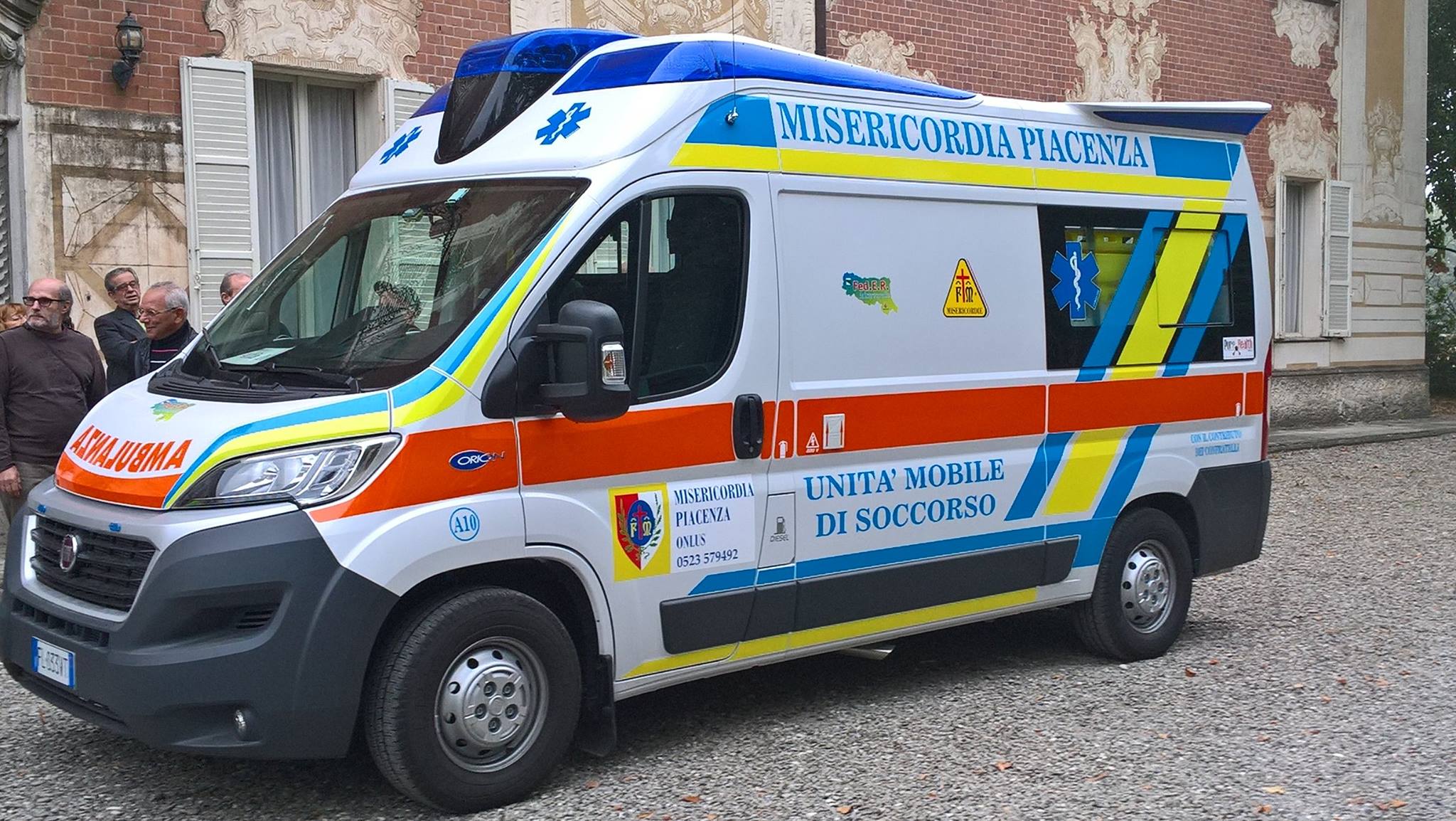 Come ottenere un contributo sull'acquisto di un'ambulanza avvenuto nel 2017? | Emergency Live