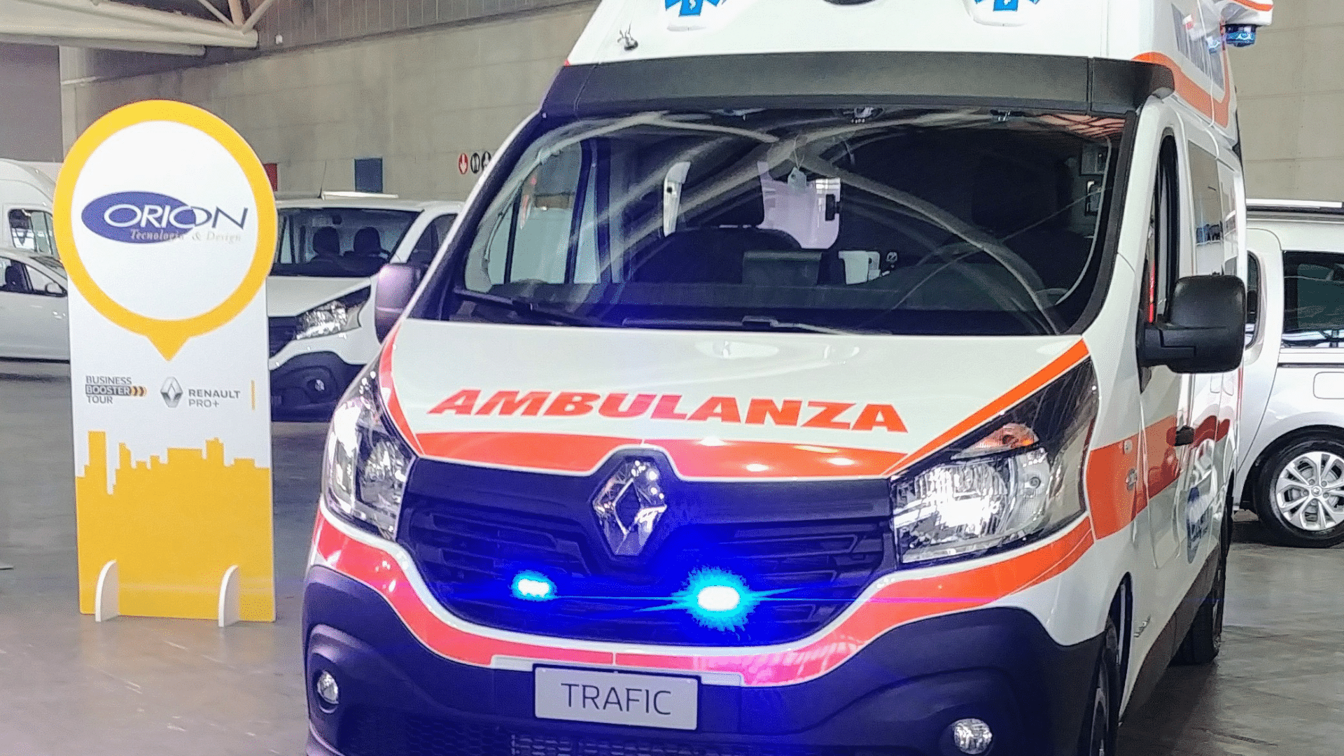 Anche l'ambulanza nel Business Booster Tour di Renault | Emergency Live 10