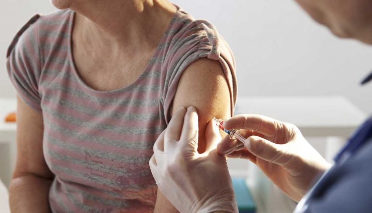 Vaccinazioni negli operatori Sanitari, non seguite le polemiche, ma azzerate il rischio biologico! | Emergency Live