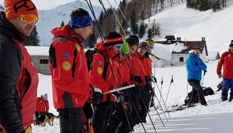 Importante esercitazione del soccorso alpino tra Austria ed Italia per il soccorso in valanga | Emergency Live 4