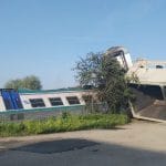 Tir contro treno: regionale deraglia - Scatta il piano di maxi-emergenza | Emergency Live 5