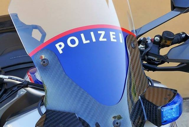 La Österreich Bundespolizei si tinge di azzurro grazie alle Ducati Multistrada di Bertazzoni Veicoli Speciali | Emergency Live 6