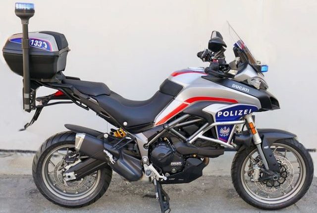 La Österreich Bundespolizei si tinge di azzurro grazie alle Ducati Multistrada di Bertazzoni Veicoli Speciali | Emergency Live 1